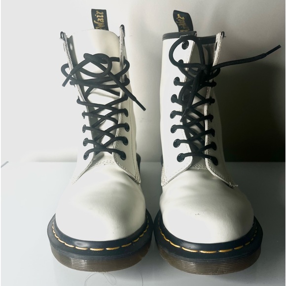 Authentic Cream Dr. Martens Combat Boots - Picture 2 of 5